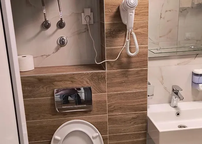 Zlatarsko Jezero Motel