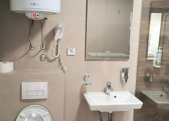 Zlatarsko Jezero Motel