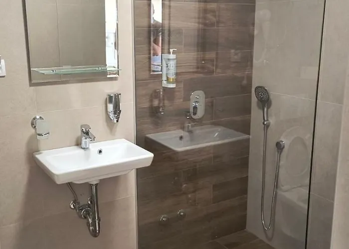 Zlatarsko Jezero * Kokin Brod